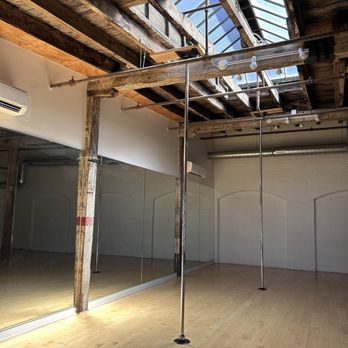 IncrediPole - Dance Studios Near Me - Brooklyn, New York IncrediPole - Dance Studios Near Me - Brooklyn, New York