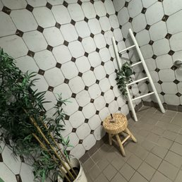 Attention to detail ... even in the clean bathroom