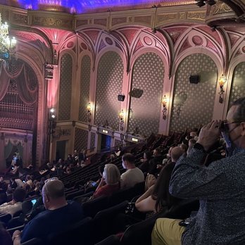Orpheum Theatre - Inside - Music Venues Near Me - Los Angeles, California
