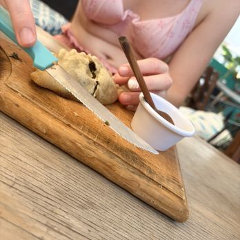 Dulzura Argenta - Spinach empanadas - Desserts Near Me - Isla Mujeres, ROO Dulzura Argenta - Spinach empanadas - Desserts Near Me - Isla Mujeres, ROO