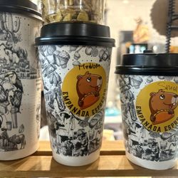 Alpaca Chasqui Charbroiled Chicken - To-go hot drink cups are even cute!
