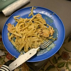 Pasquale's Pizza & Restaurant - Pasta Alfredo with chicken Once the food is microwave it's really oily