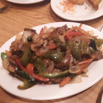 Thai Lemongrass - Hot Basil Beef - Thai Near Me - Webster, Massachusetts