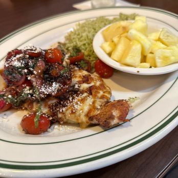Pub W - Chicken Bruschetta - American Near Me - Oklahoma City, Oklahoma Pub W - Chicken Bruschetta - American Near Me - Oklahoma City, Oklahoma