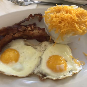 Fox Restaurant - 2 egg breakfast, bacon and cheese grits - American Near Me - Jacksonville, Florida Fox Restaurant - 2 egg breakfast, bacon and cheese grits - American Near Me - Jacksonville, Florida