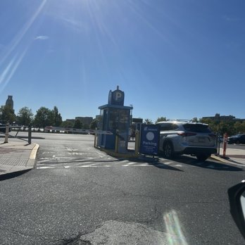 Adventure Aquarium - Parking lot - $10 - Aquariums Near Me - Camden, New Jersey Adventure Aquarium - Parking lot - $10 - Aquariums Near Me - Camden, New Jersey