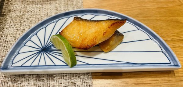 Nobu's by null