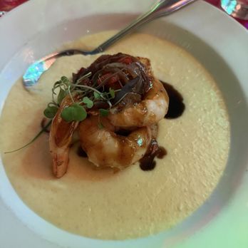 Lips - Chicago - Shrimp & Grits - American Near Me - Chicago, Illinois