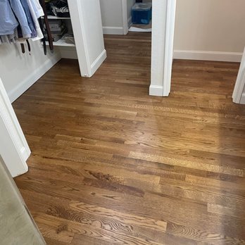 Quality Hardwood Floors - hardwood flooring in a bathroom - Flooring Near Me - San Mateo, California Quality Hardwood Floors - hardwood flooring in a bathroom - Flooring Near Me - San Mateo, California