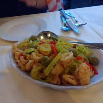 Cafe Central - Calamari App - Portuguese Near Me - Bristol, Rhode Island