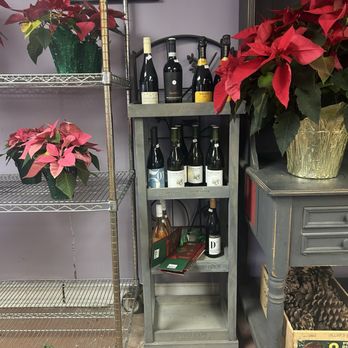 Cavotta's Garden Center - Wine - Nurseries & Gardening Near Me - Cleveland, Ohio