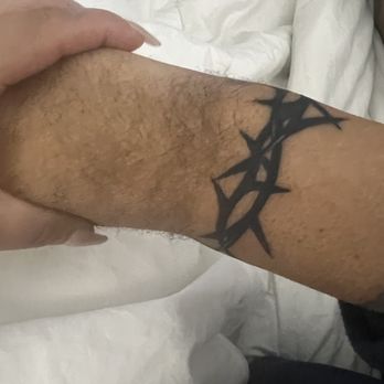Venetian Tattoo & Piercing - Piercing Near Me - Houston, Texas Venetian Tattoo & Piercing - Piercing Near Me - Houston, Texas