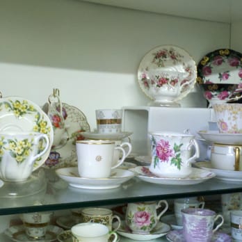 She Sells Resale - Furniture Stores Near Me - San Mateo, California She Sells Resale - Furniture Stores Near Me - San Mateo, California