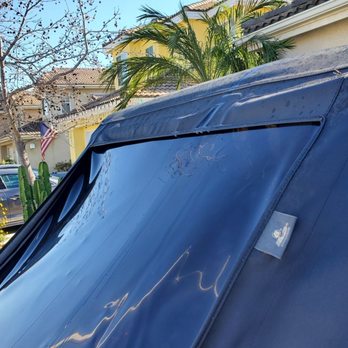 STATUS Optimal Cosmetic Detailing - Sides of top are clean but above window and roof were still dirty. - Auto Detailing Near Me - Westminster, California STATUS Optimal Cosmetic Detailing - Sides of top are clean but above window and roof were still dirty. - Auto Detailing Near Me - Westminster, California