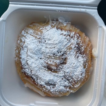 Beny's Diner - Cinnamon roll - Mexican Near Me - Cortez, Colorado