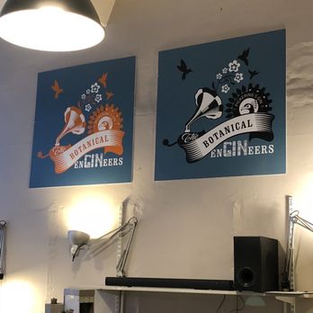Pickering's Gin - Distilleries Near Me - Edinburgh, EDH