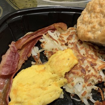 Bob Evans - Mini Sampler - One scrambled egg, hash browns, bacon, and a biscuit - American Near Me - Grand Rapids, Michigan