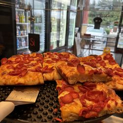 Verrazzano Pizza - Our famous Sicilian Slices!