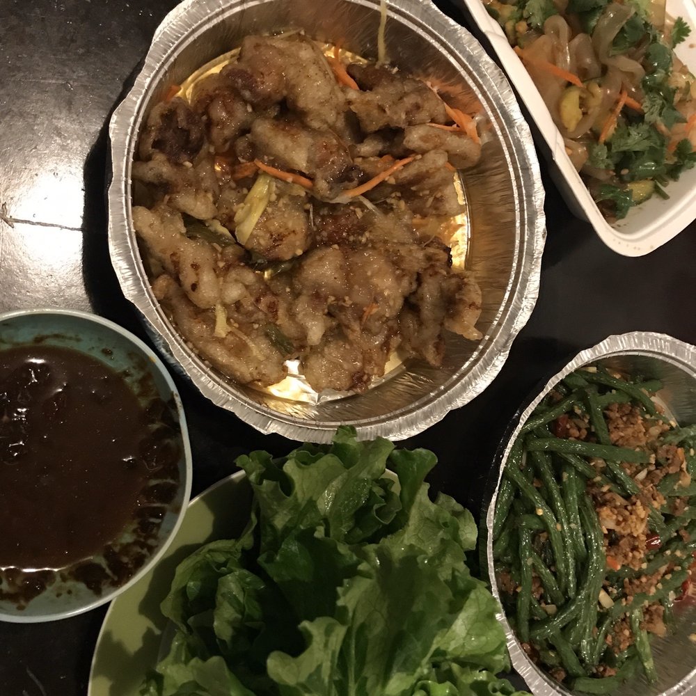 Chez Chili - I had take out. Three dishes in the picture. - Chinese Near Me - Montreal, Quebec Chez Chili - I had take out. Three dishes in the picture. - Chinese Near Me - Montreal, Quebec
