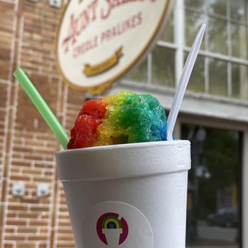 Sneaux La - Snoballs at Aunt Sally's Pralines - Food Trucks Near Me Sneaux La - Snoballs at Aunt Sally's Pralines - Food Trucks Near Me