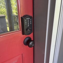 Electronic door lock installs