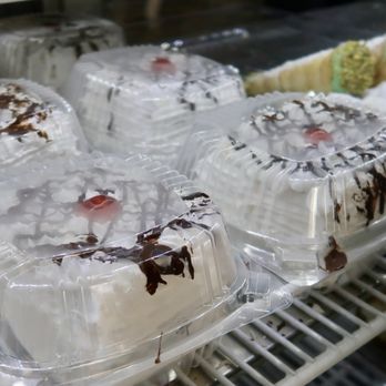 Elena's Argentinian Cafe - Tres Leche - Bakeries Near Me - Gastonia, North Carolina