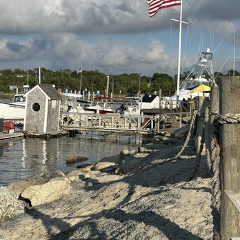 Sesuit Harbor Cafe - Seafood Near Me - Dennis, Massachusetts Sesuit Harbor Cafe - Seafood Near Me - Dennis, Massachusetts
