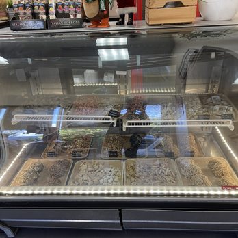 Spaghetto - Available fresh pasta on display - Italian Near Me - Davie, Florida Spaghetto - Available fresh pasta on display - Italian Near Me - Davie, Florida