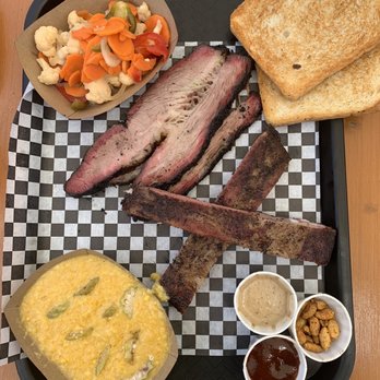 Distant Relatives - Barbeque Near Me - Austin, Texas