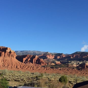 Capitol Reef Resort - Very nice view from the upstairs rooms - Hotels Near Me - Torrey, Utah Capitol Reef Resort - Very nice view from the upstairs rooms - Hotels Near Me - Torrey, Utah