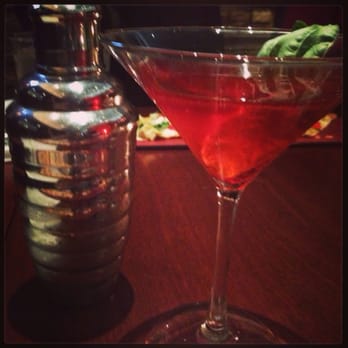 Seasons 52 - Strawberry basil fusion - New American Near Me - Altamonte Springs, Florida Seasons 52 - Strawberry basil fusion - New American Near Me - Altamonte Springs, Florida