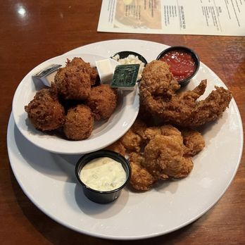 Hef's Bar & Grill - Fried seafood delight - American Near Me - Charlotte, North Carolina Hef's Bar & Grill - Fried seafood delight - American Near Me - Charlotte, North Carolina
