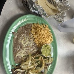La Mexicana plate La Mexicana plate
