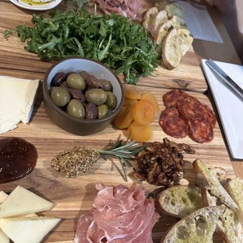 West Tasting Room - Charcuterie boards - Wine Bars Near Me - Thousand Oaks, California West Tasting Room - Charcuterie boards - Wine Bars Near Me - Thousand Oaks, California