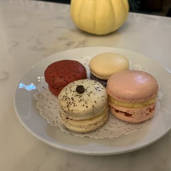 Le Bon Macaron - Coffee & Tea Near Me - Ann Arbor, Michigan