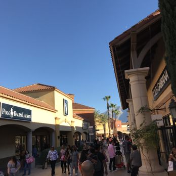 Desert Hills Premium Outlets - Shopping Centers Near Me - Cabazon, California Desert Hills Premium Outlets - Shopping Centers Near Me - Cabazon, California