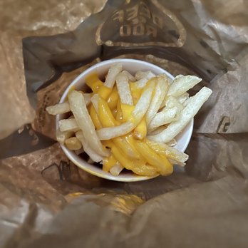 Beef  A Roo - ows a bowl of fries - Burgers Near Me - West Dundee, Illinois