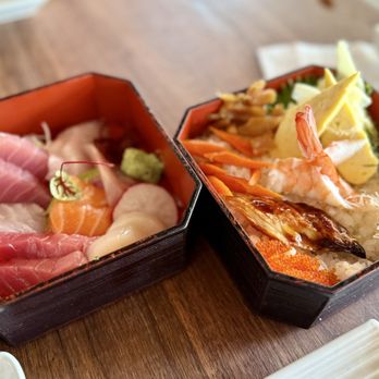 Kata Robata - Chirashi lunch. - Sushi Bars Near Me - Houston, Texas