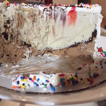 Cayuga Lake Creamery - Mostly Vanilla ice cream cake with a little Mocha Chocolate Chunk and chocolate crunchies. This is not what I ordered - Ice Cream & Frozen Yogurt Near Me - Interlaken, New York Cayuga Lake Creamery - Mostly Vanilla ice cream cake with a little Mocha Chocolate Chunk and chocolate crunchies. This is not what I ordered - Ice Cream & Frozen Yogurt Near Me - Interlaken, New York