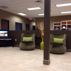 Orthopedic & Sports Medicine Institute - Swanky waiting room.