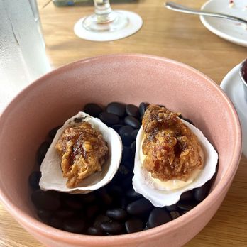 Yellowbelly - Nashville Hot Fried Oysters - New American Near Me - St. Louis, Missouri Yellowbelly - Nashville Hot Fried Oysters - New American Near Me - St. Louis, Missouri