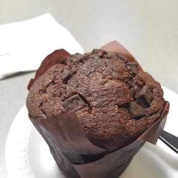 Mayo Clinic Hospital Cafeteria - Chocolate chip muffin - Salad Near Me - Phoenix, Arizona
