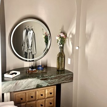 LUX MedSpa - Treatment - Massage room - Laser Hair Removal Near Me - Miami, Florida