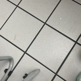 Virginia Veterinary Centers - Richmond - Filthy floors - Veterinarians Near Me - Richmond, Virginia Virginia Veterinary Centers - Richmond - Filthy floors - Veterinarians Near Me - Richmond, Virginia