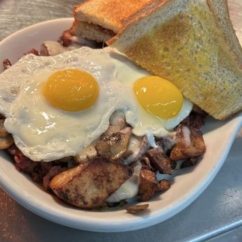 Butler’s Breakfast and Lunch - Best breakfast in town!!! - Breakfast & Brunch Near Me - Kalamazoo, Michigan Butler’s Breakfast and Lunch - Best breakfast in town!!! - Breakfast & Brunch Near Me - Kalamazoo, Michigan