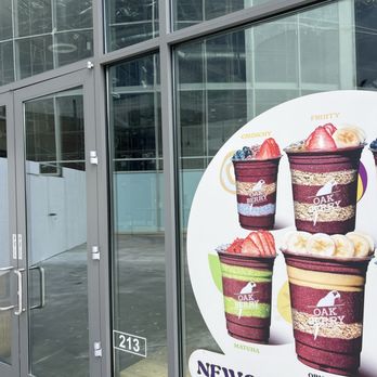 Oakberry Acai - Closed shop - Juice Bars & Smoothies Near Me - Los Angeles, California