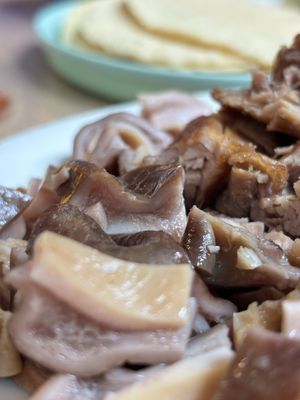 Carnitas Uruapan by null