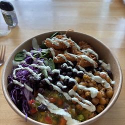 Streats Willoughby Kitchen - MANGO SHRIMP BOWL, so good! Excellent food and service! We'll be back for sure!