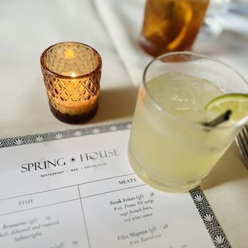 Spring House - Pre dinner cocktail! - Italian Near Me - Tenafly, New Jersey