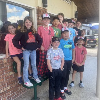 Mom's Kitchen - Mom's owner w/ 10U Jr. Sens - Breakfast & Brunch Near Me - Lake Worth, Florida